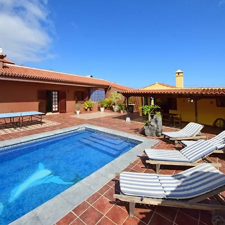 Alina - Con Piscina Privada Holiday home *