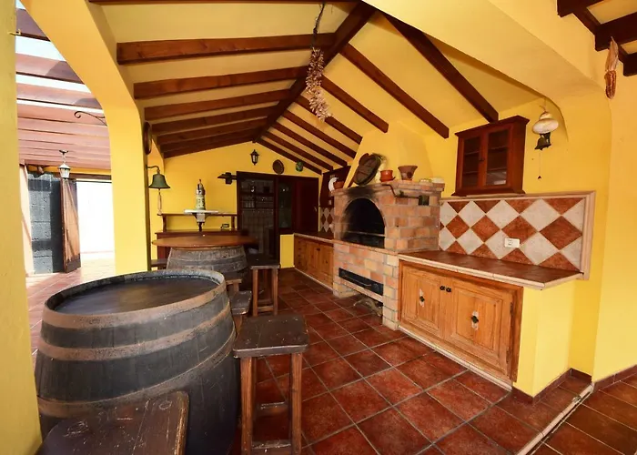 Alina - Con Piscina Privada Ferienhaus
